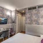 Hotel Mangili Garden