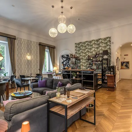Mangili Garden 3* Roma