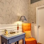 Mangili Garden 3*