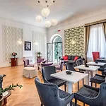 Mangili Garden Hotel 3*