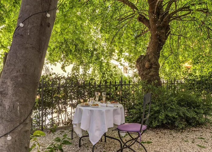 Mangili Garden Ρώμη