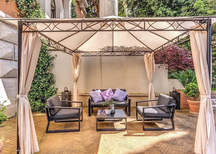 Mangili Garden Ξενοδοχείο 3*