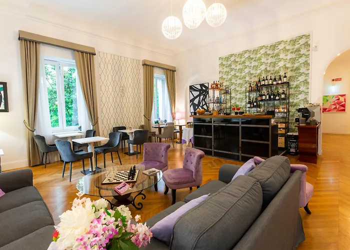 Mangili Garden Ξενοδοχείο