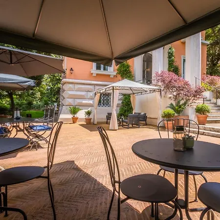 Mangili Garden Отель 3*