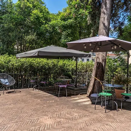 Mangili Garden Отель